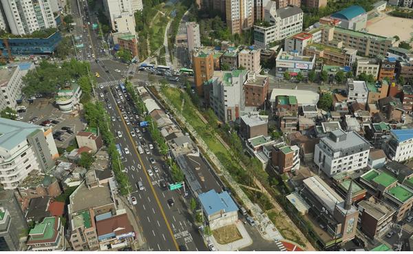  "사용료 내라, 못 낸다"…서울시, '경의선숲길 사용료 분쟁' 2심서 패소 [한국철도일보]