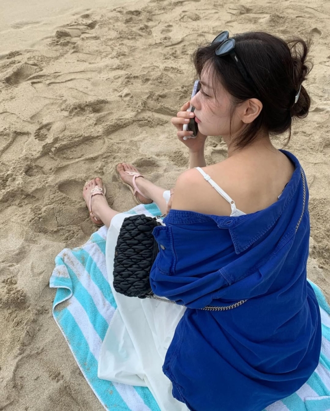 35세 정소민, 민소매 원피스 입고 '여리여리'…청순美 폭발