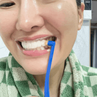  어금니칫솔로 구석구석 양치 제대로 하기