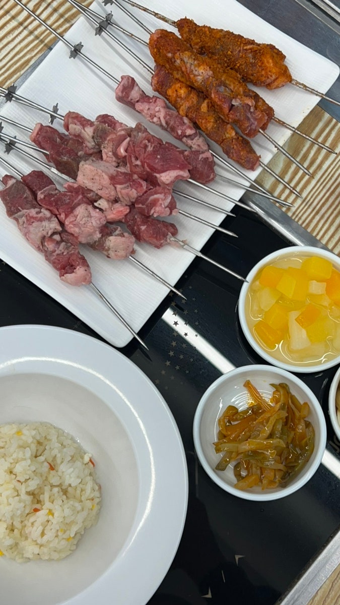  인천시청역 무한리필 초원양꼬치 멀어도 또 가고 싶은 집