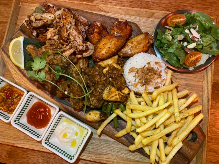  발리 현지 분위기 음식점 빠당빠당 명지 맛집