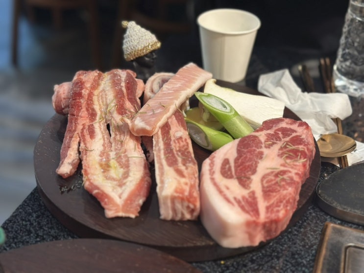  안산 중앙 제주 흑돼지 숙성고기 맛집 제주옥탑
