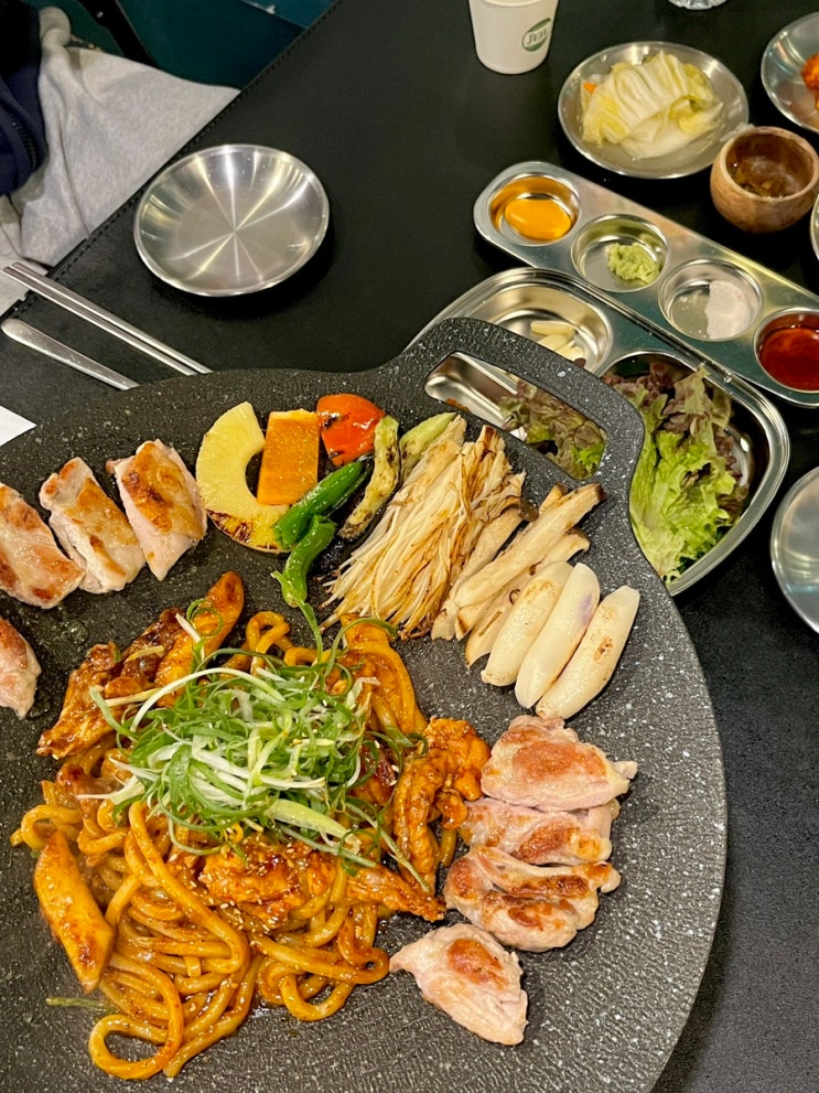  춘천 닭갈비 맛집, 레고랜드 퇴계동 캠핑식당 웅쓰