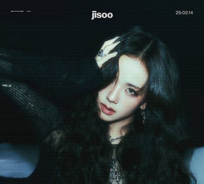<b>지수</b>, 새 미니앨범 '<b>AMORTAGE</b>'의 다양한 콘셉트 포스터 공개...... 