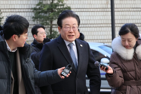 이재명 대표의 <b>위헌</b>법률심판 제청, 공직선거법 <b>논란</b> 재점화