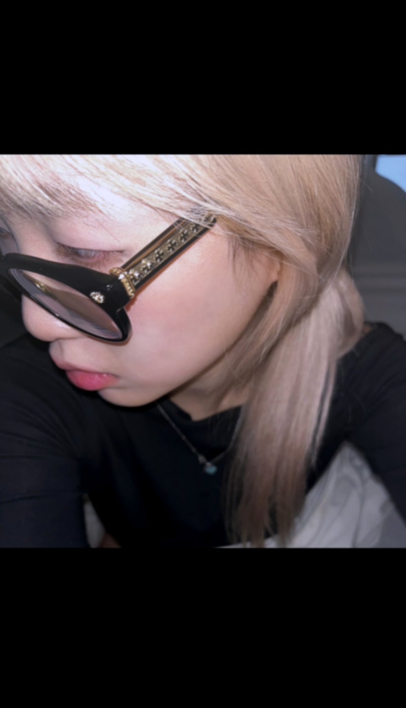 크롬하츠 안경 딩가롱링롱 리뷰/ Chrome Hearts dingalonglinglong II 착용후기 크롬하츠 뿔테 추천 가....