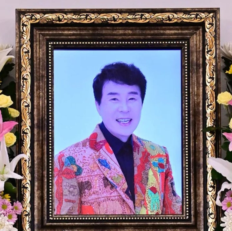 <b>조혜련</b>, 故 <b>송대관</b> 사망 별세 <b>추모</b>…"곁에 계셔서 행복했다"