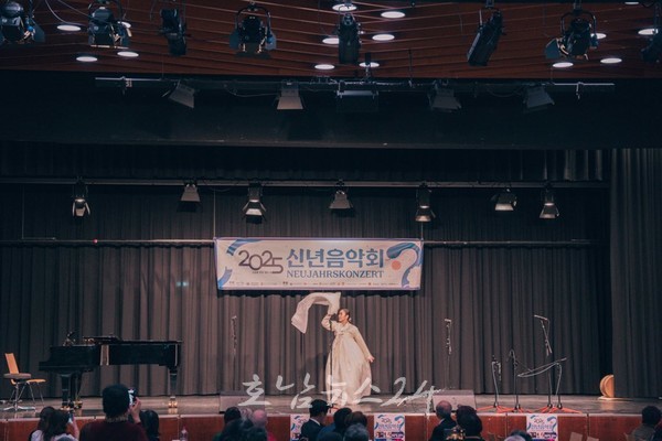  유럽 사로 잡은 ‘보배섬 진도의 소리’ 국내 넘어 세계 무대서 ‘호평’