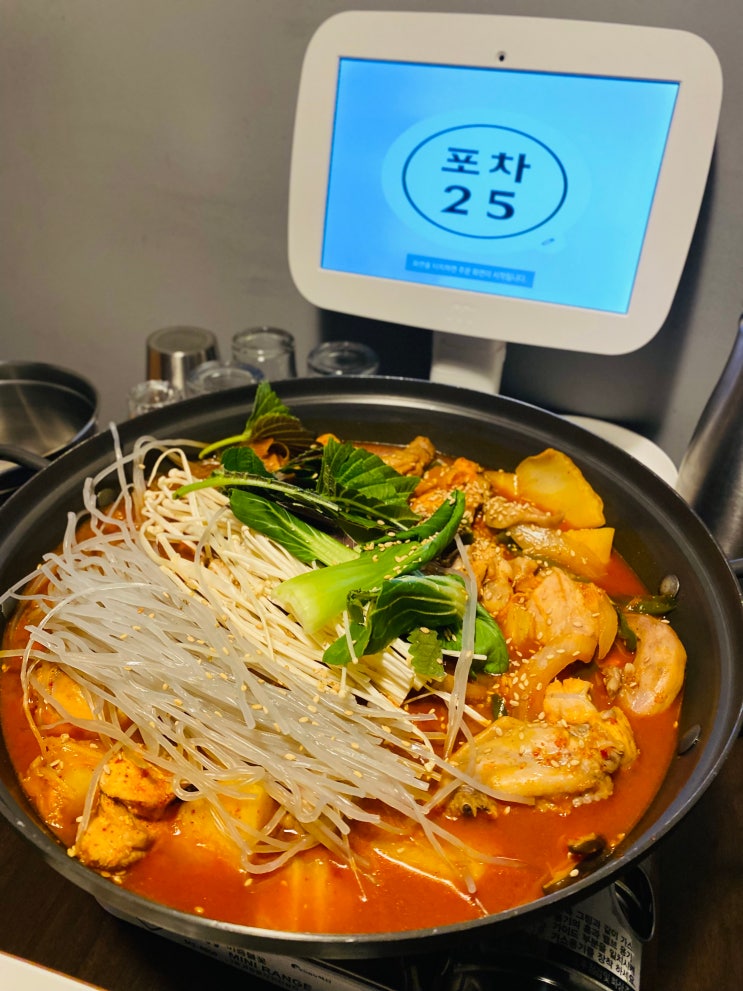  포항이동술집 칸칸 분리된 룸이 있어 프라이빗한 시간을 즐길 수 있는 안주맛집 포차25 이동점