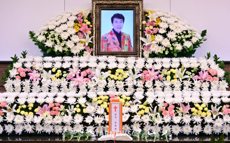 개그우먼 <b>조혜련</b>이 그를 <b>추모</b>... 이번 포스팅에서는 <b>송대관</b>의... 