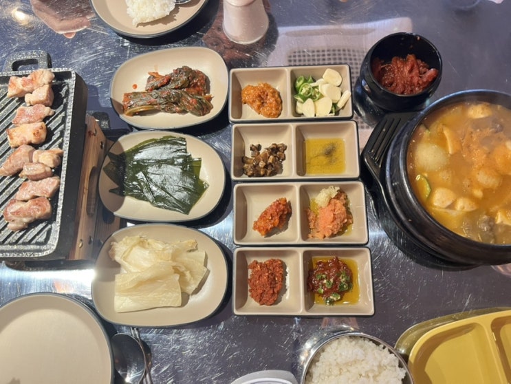  문지동 고기집 육즙 가득한 꽃삼겹과 꽃목살! 문지동 고기명작 방문 후기