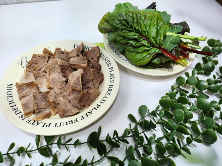 돼지고기 수육 맛있게 삶는법 쌍화탕 넣어 만든 통목살 수육 삼겹살 수육 레시피 돼지고기 수육 맛있게 삶는법 쌍화탕 넣어 만든 통목살 수육 삼겹살 수육 레시피