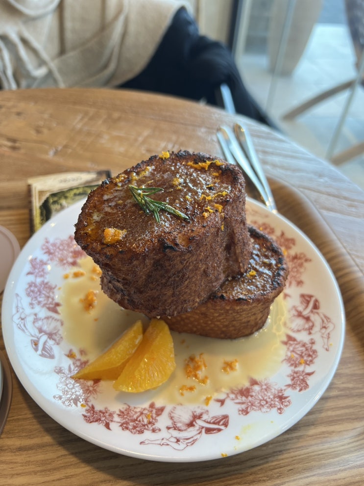 고양 일산 데이트 츄러스맛집 밤리단길카페 코코에르