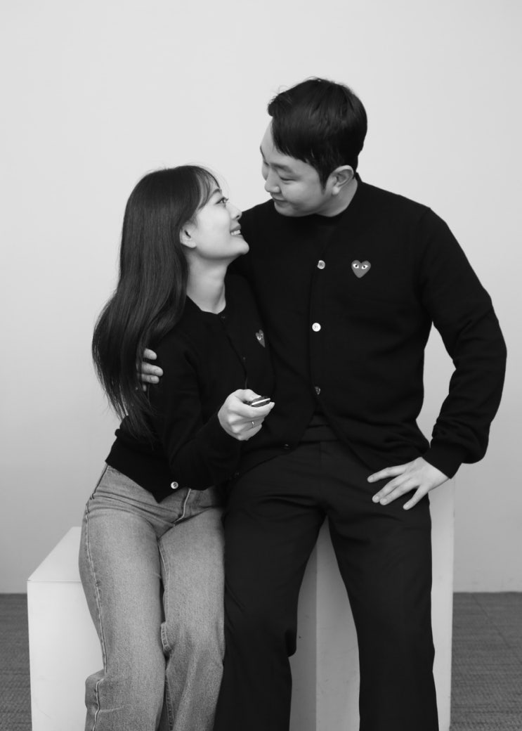  건대 놀거리 추천, 기념일 커플,우정 사진찍기 좋은 셀프사진관 ‘흑백공간’