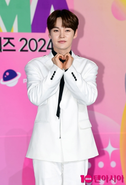 "<b>박서진</b>, '살림남'에서 치명적 말실수? <b>모태솔로</b> 탈출까지 화제"