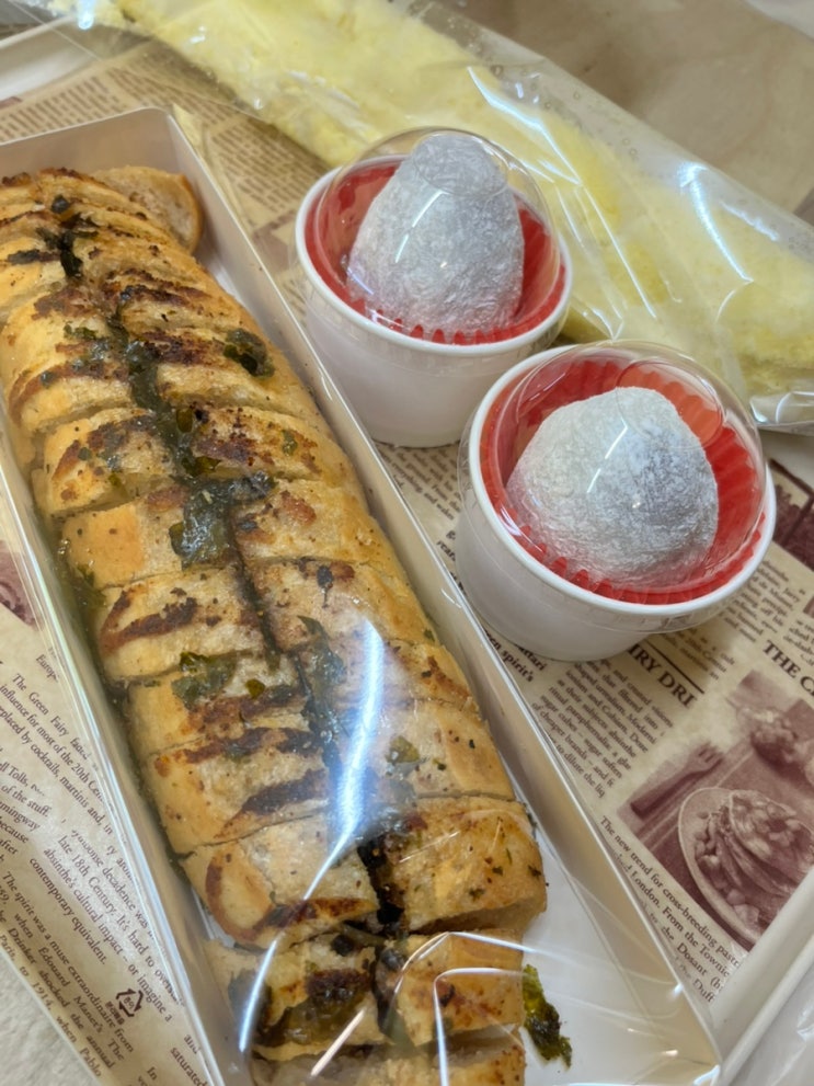  대전 빵지순례 필수 코스! 빵순상점 인기 빵 5종(화이트롤, 명란바게트, 고구마소금빵, 누네띠네 스콘, 딸기모찌) 먹어본 후기