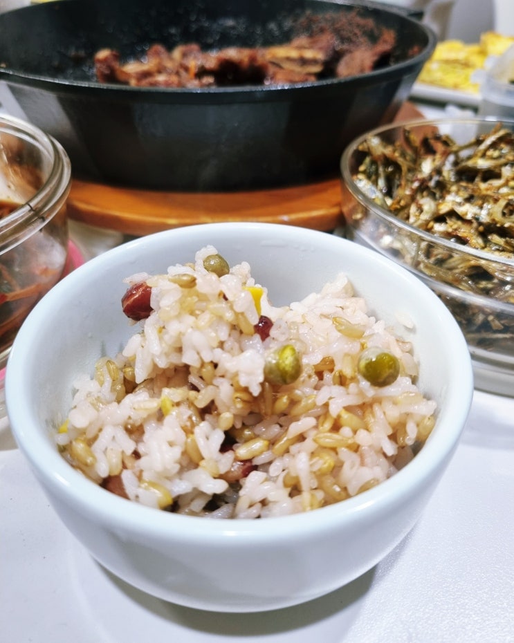  정릉 맛집에서 파는 잡곡 호랑이콩으로 밥지은 영양밥