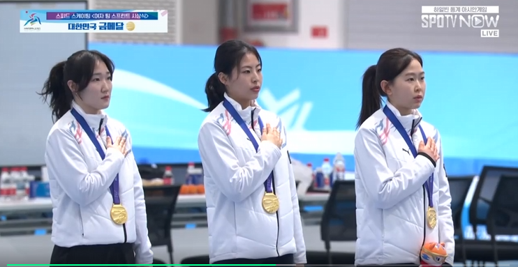 스케이팅 <b>팀 스프린트 금메달</b>, <b>여자</b> 빙속 개인전 500m 김민선... 