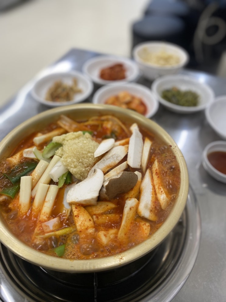  익산 계림닭도리탕 영등동맛집으로 소문난 익산닭도리탕 마늘폭탄 국물푸짐 한국인 입맛 저격 익산점심특선 마늘닭도리탕
