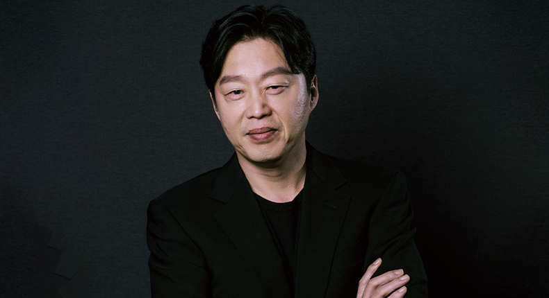 배우에서 감독으로, 김희원의 연출