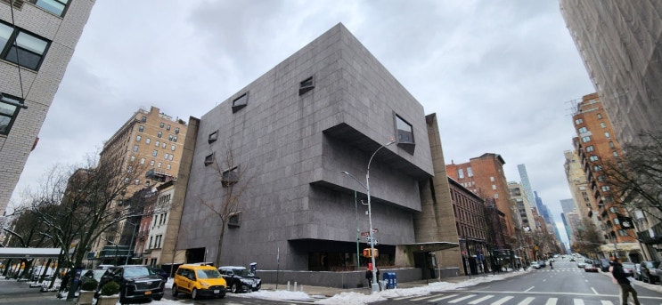  [뉴욕 건축답사 51] 브로이어 빌딩(Breuer Building) - 마르셀 브로이어(Marcel Breuer) -헤르조그 & 드 뫼롱(Herzog & de Meuron)