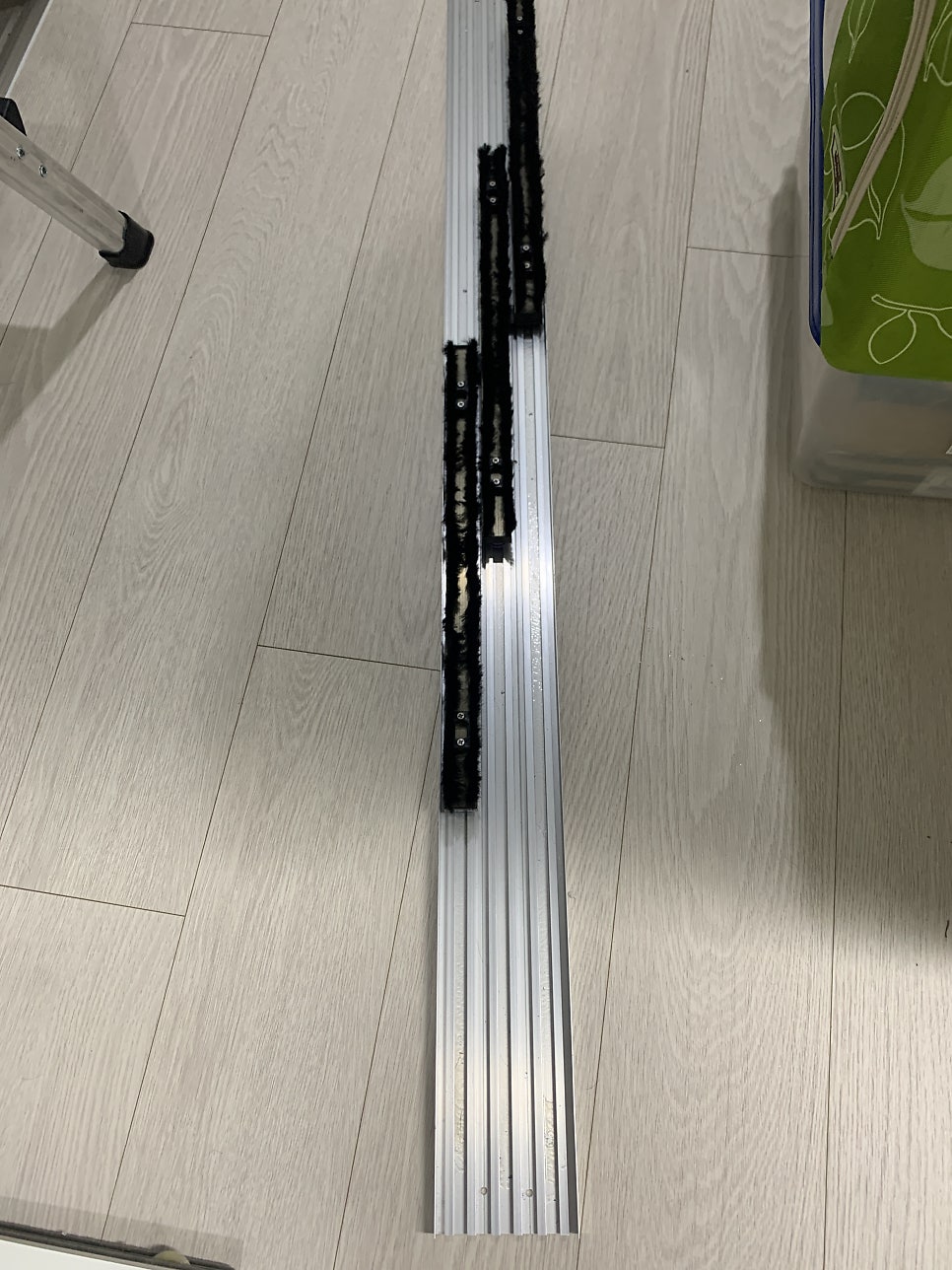 중문수리 연동안되는 중문댐퍼교체
