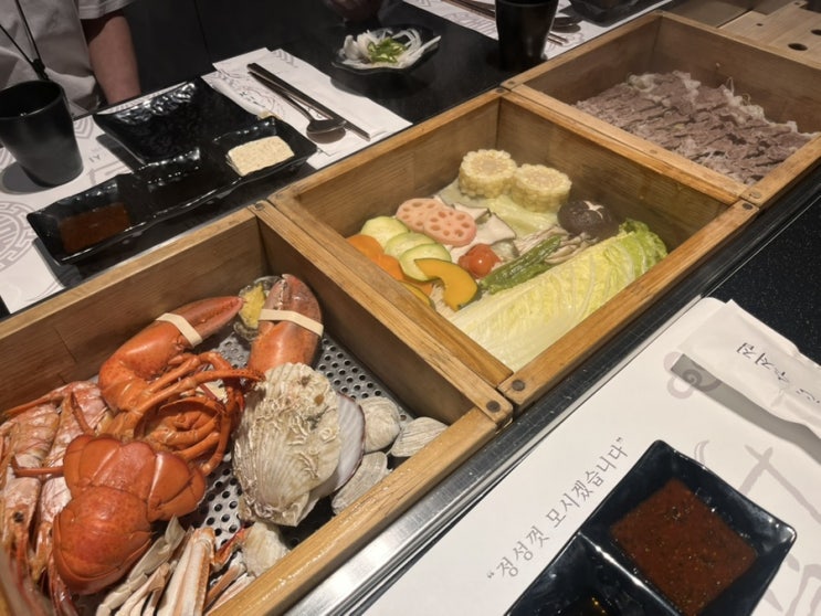  [대구/수성구]모임하기 좋은 룸식당 편백찜 맛집 들안길 길세로이무시 대구본점