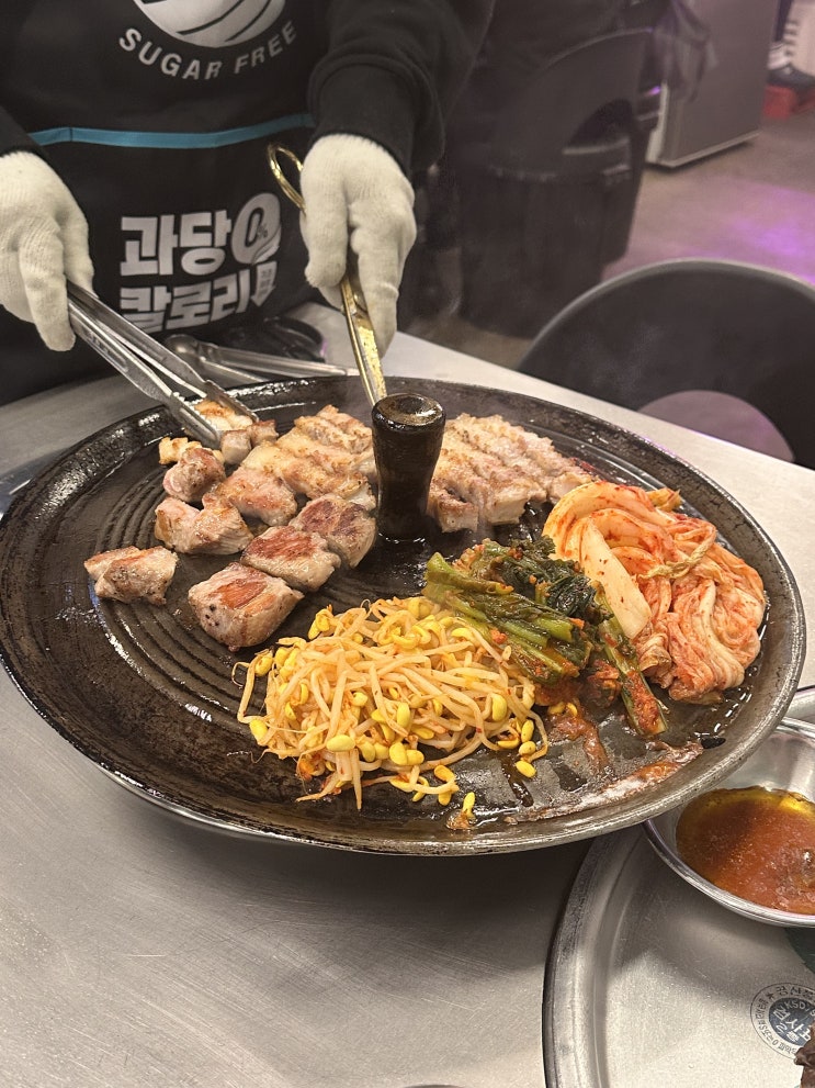 부산 화명동 구워주는 고기집 삼겹살 맛집 목구멍 화명점
