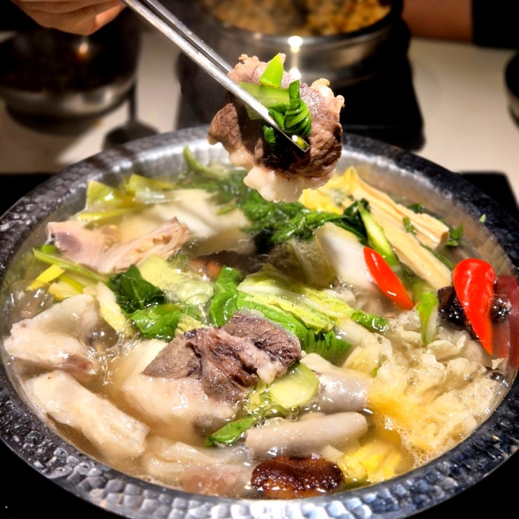  광화문역 맛집 모던한 분위기 보양 한상차림 한정식