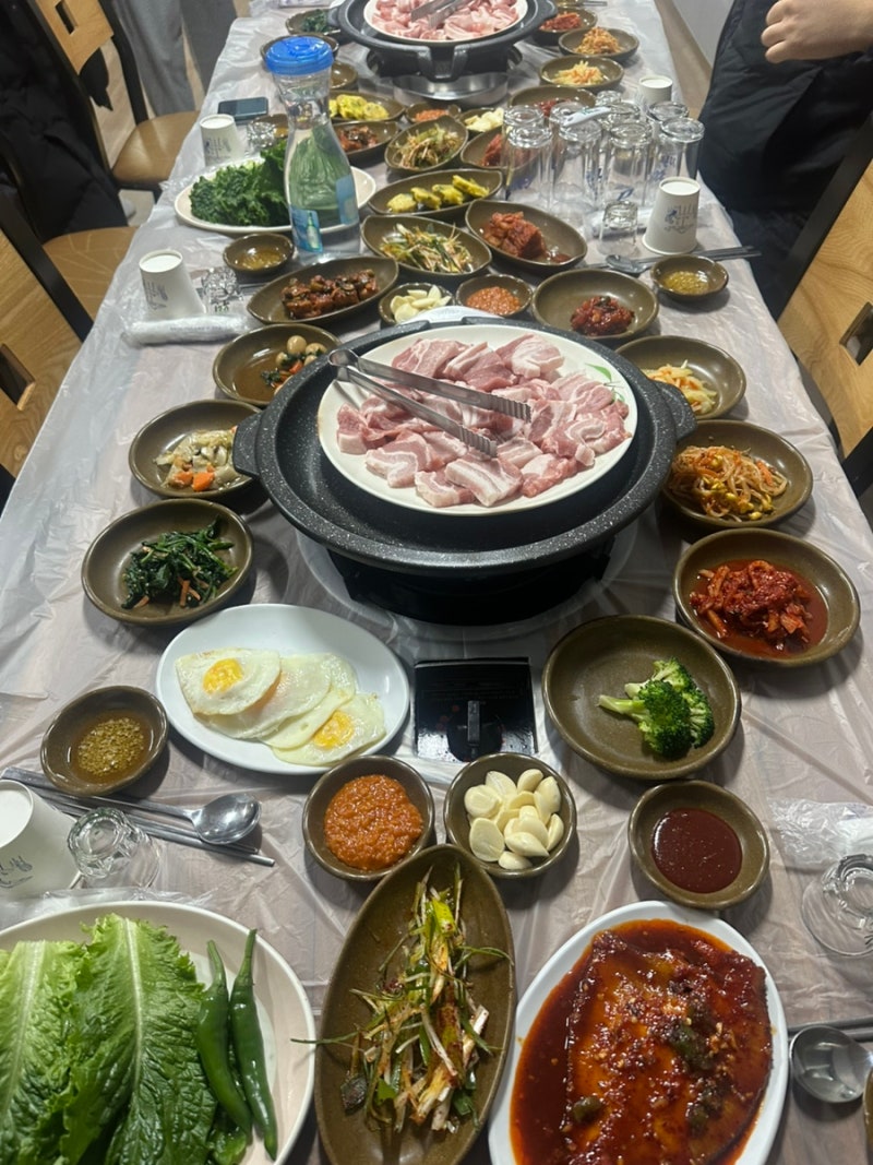 서산 먹자골//한식맛집 ::삼겹살 밑반찬최고