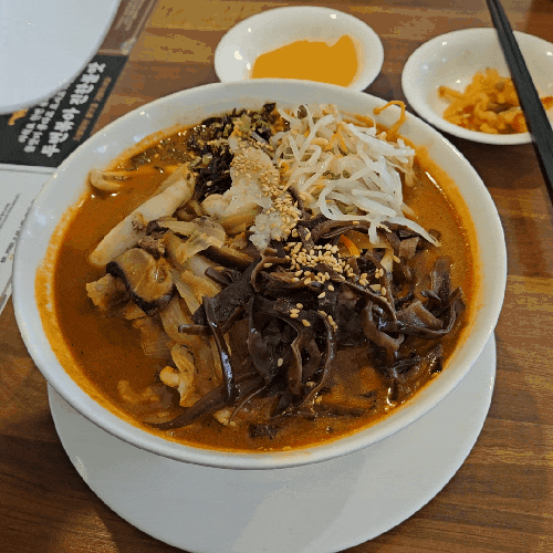  부산대 중식 맛집 짬뽕을 두 번 볶아 불맛이 살아있는 그집짬뽕 0927 부산대점