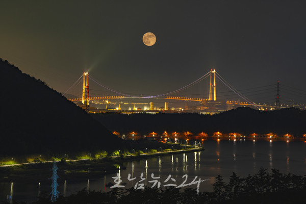  ‘로맨틱한 달빛여행 떠나요’ 광양시 배알도 섬 정원·마로산성에서 즐기는 낭만적인 달빛여행..정월대보름 맞아 달맞이 명소 추천