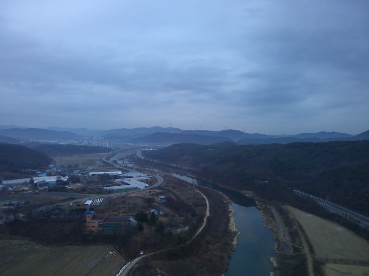  2022 드론으로 담은 천안 신방천: 하늘에서 본 감성적인 하천 풍경 