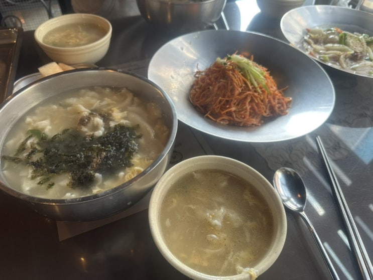  평범한 점심 식사를 짚어보기 - 식당기록