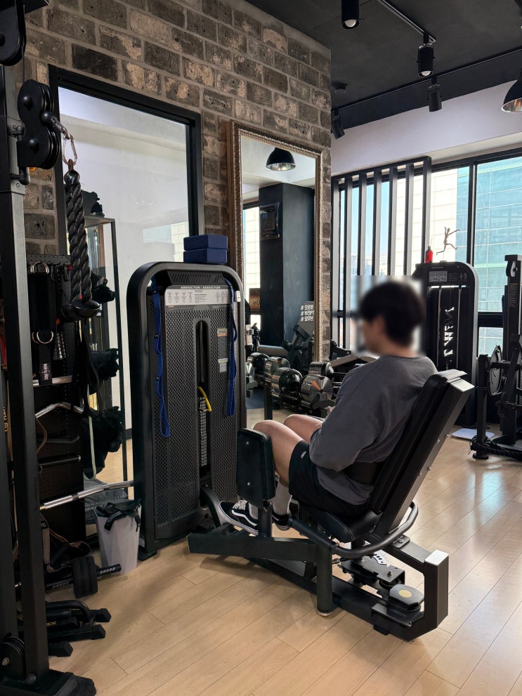  부천역헬스장 고관절 움직임과 무릎 건강을 위한 하체 운동 루틴