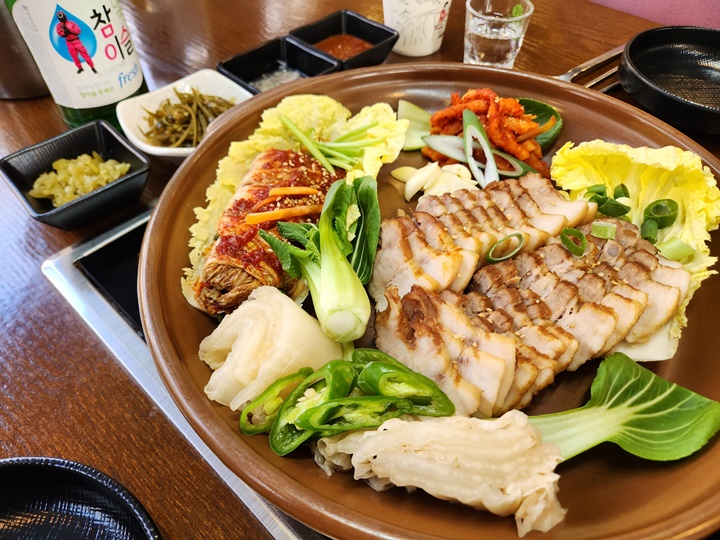  하늘도시맛집 미스터산토스 보쌈 칼국수 가성비 최고