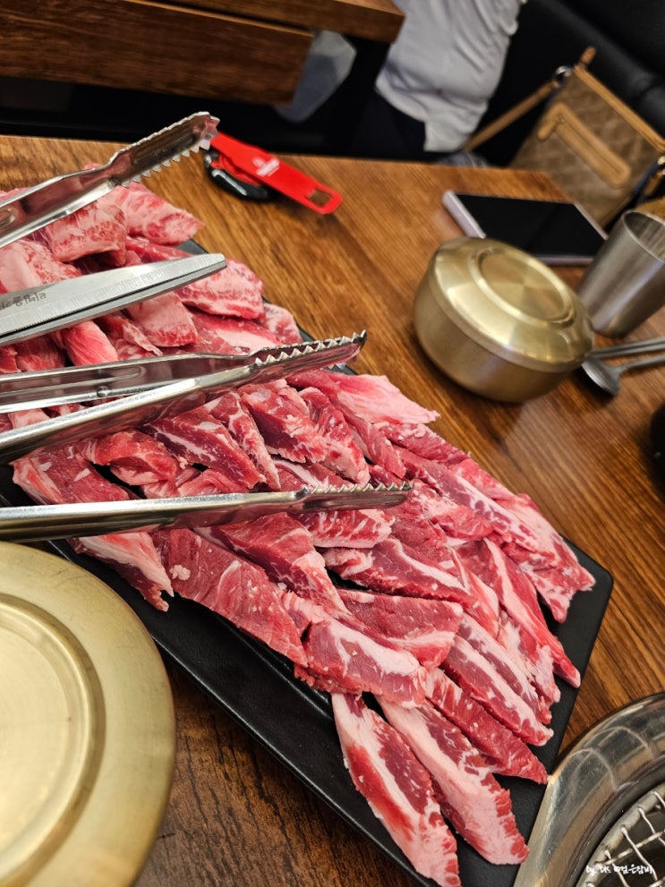  성남 모란역 풍미가 끝내주는 소고기집 육집 참숯 소갈비살은 가성비 맛집이라서 좋아