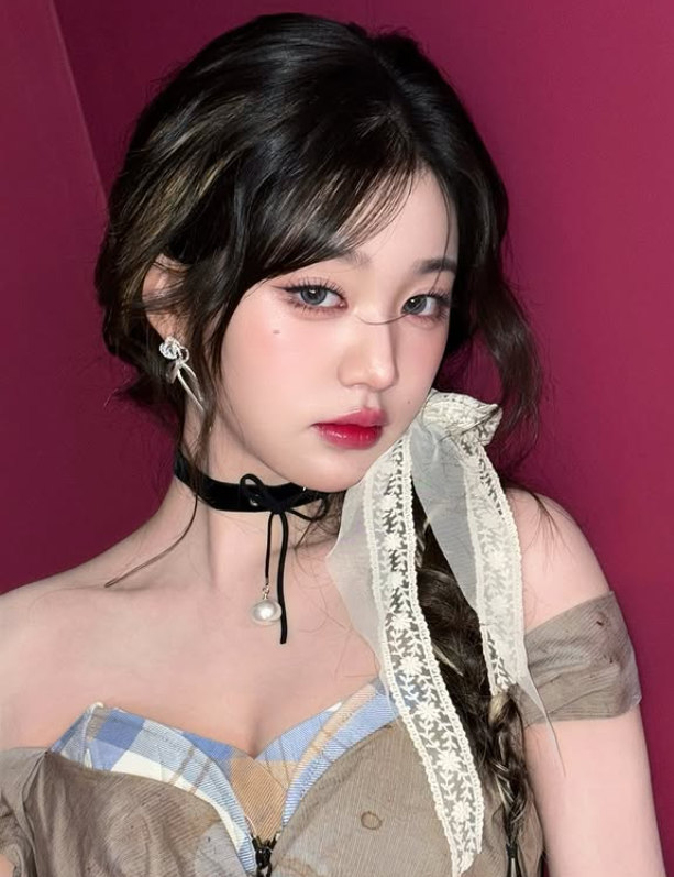 故 <b>김하늘</b>, 조문 요청 쇄도… 장원영 SNS에 쏟아진 관심