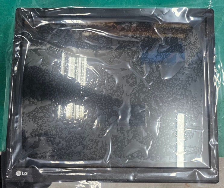  LG 17인치, 19인치 모니터 17BR32L, 19BR35L 정전식 터치모니터로 개조 했습니다..