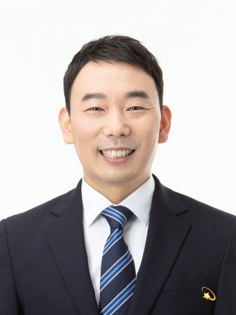 김용민 국회의원 프로필 나이 학력 권성동 비판