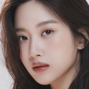문가영 아역배우에서 대표 여배우로 성장 예쁘다