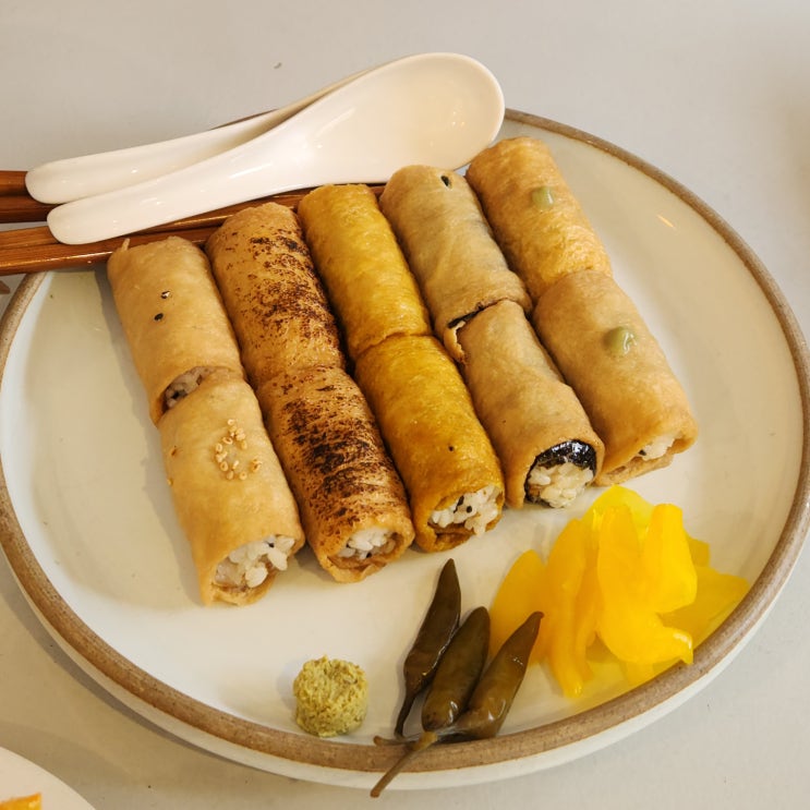 창원 가로수길 맛집 호키네유부 데이트 추천 창원 가로수길 맛집 호키네유부 데이트 추천