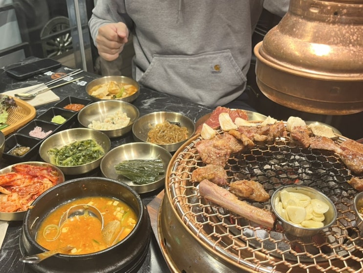  은평구 맛집 정 소갈비, 고기 맛집에서 돼지갈비 600g 식사 후기