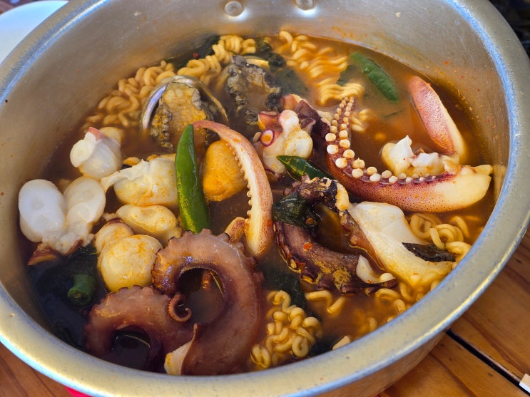  제주 서귀포 성산읍 신산 맛집, 막내해녀 해산물 해물라면 추천