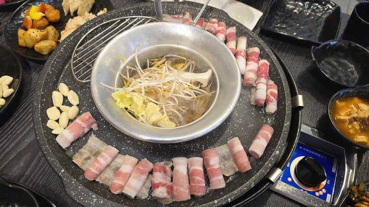  기장 오시리아 맛집 찾는다면 샤브쌈주머니 부산오시리아점으로