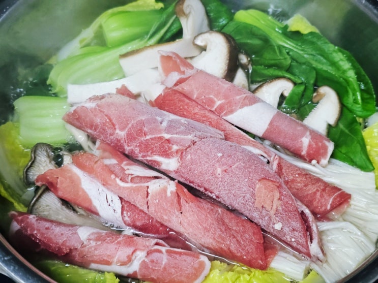  소고기 샤브샤브 만들기 1인분 칼로리는?