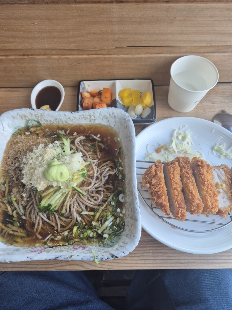  [송파구 가락동] 로꾸아지 (돈까스에 모밀 공식, 근데 의외로 둘 다 잘하는 집은 별로 없으신거 아시죠?)