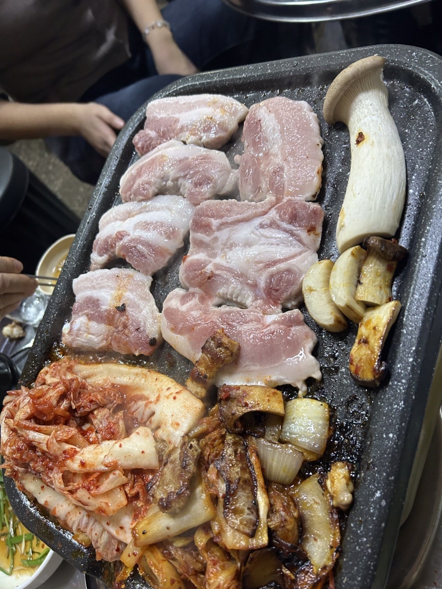 황우와꿀꿀이 사진 2