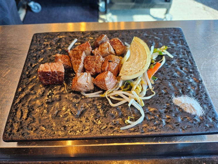 부산 여행 광안리 맛집 구로마쯔 (<b>치지직</b> 핑크자크)