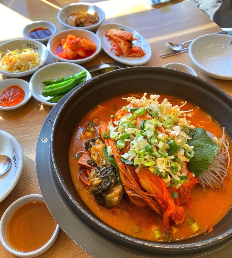  부산 정관 누리마을 감자탕 & 등뼈찜 든든한 식사